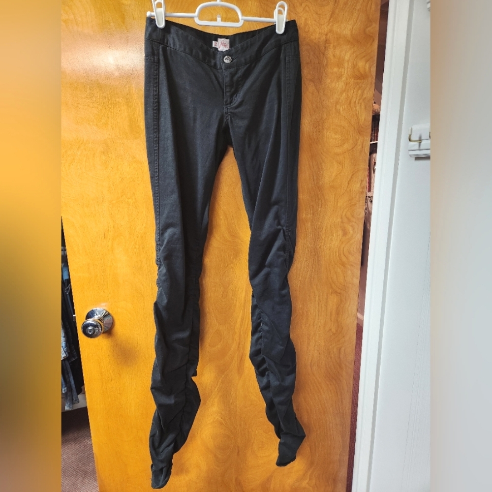 Joie Black Low-Rise Stretch Gathered Skinny Jeans 24